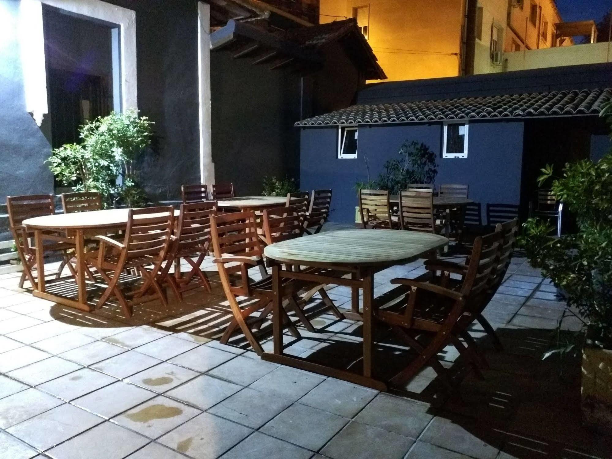 Nwt Paradise Urban Hostel Аліканте Екстер'єр фото